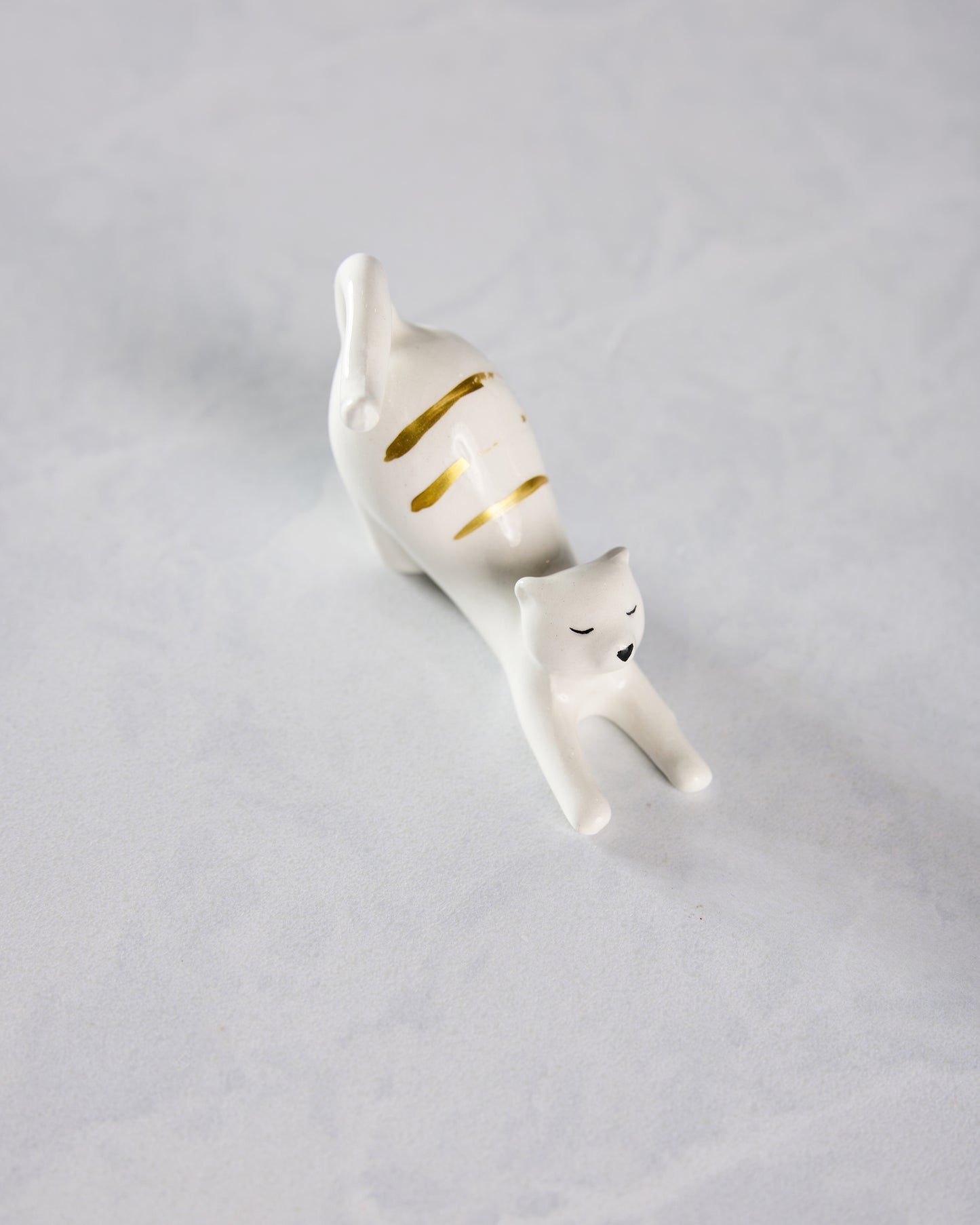 White Combo - Ceramic Stretching Cat Ring Holder - Lisa Angel - Printfresh