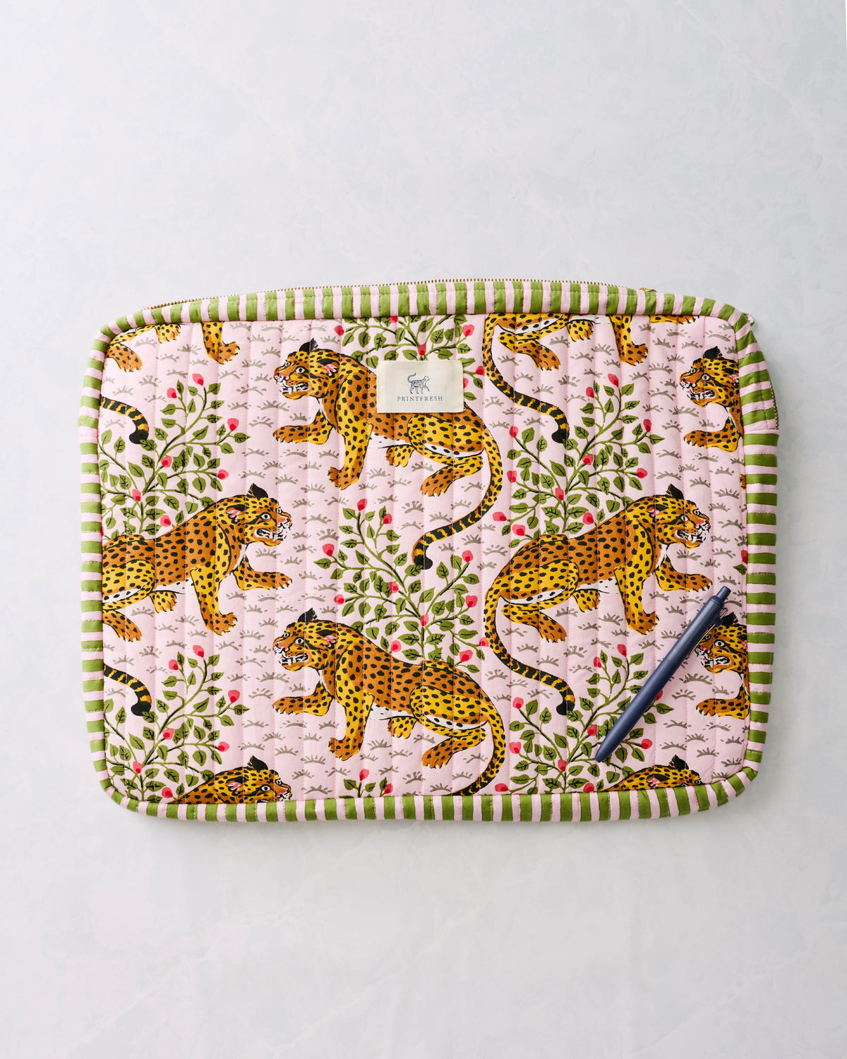 Bagheera - Zipper Closure Laptop Sleeve - Blush