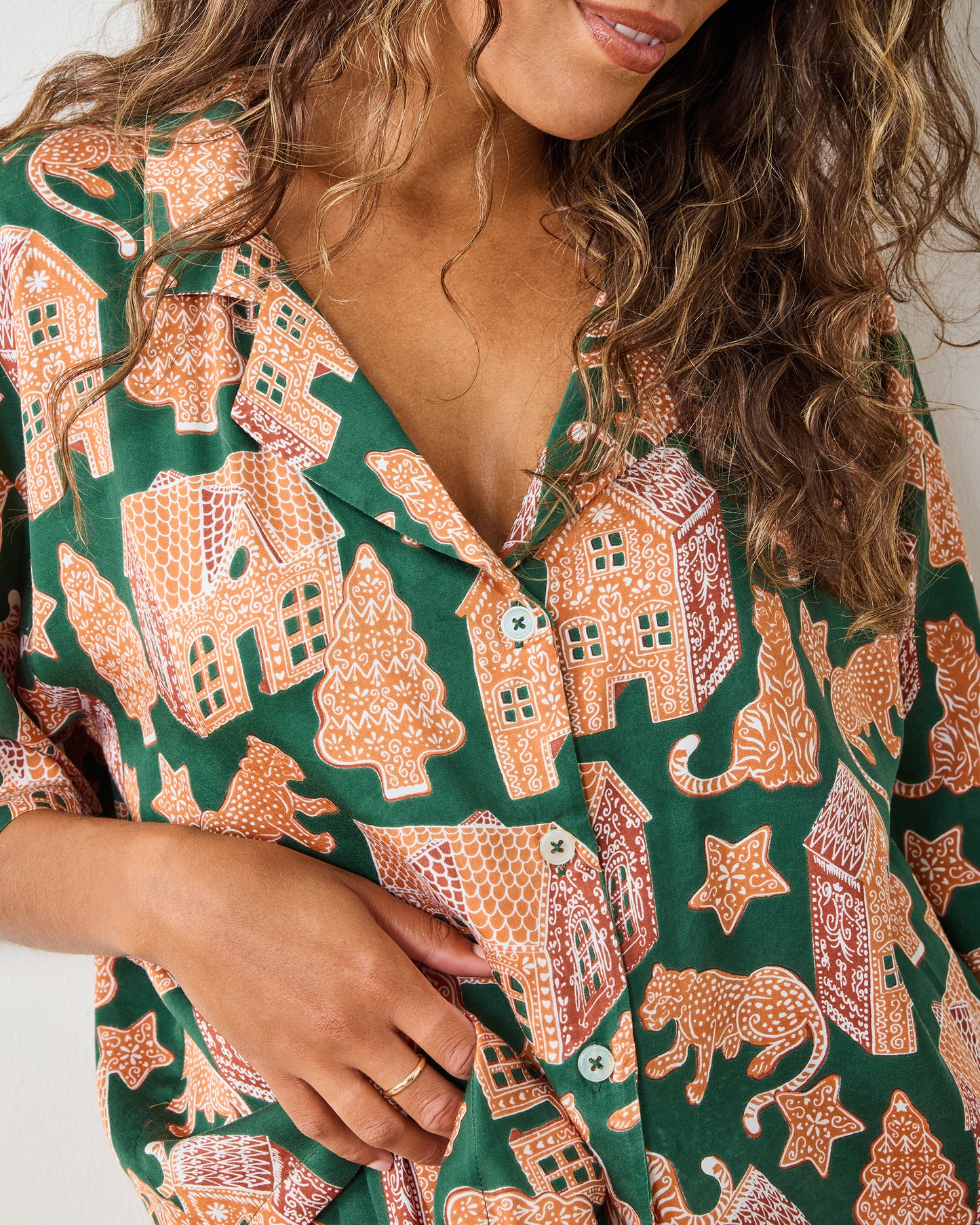 Gingerbread Party - Eco Satin Wildest Dreams Set - Hunter Green - Printfresh