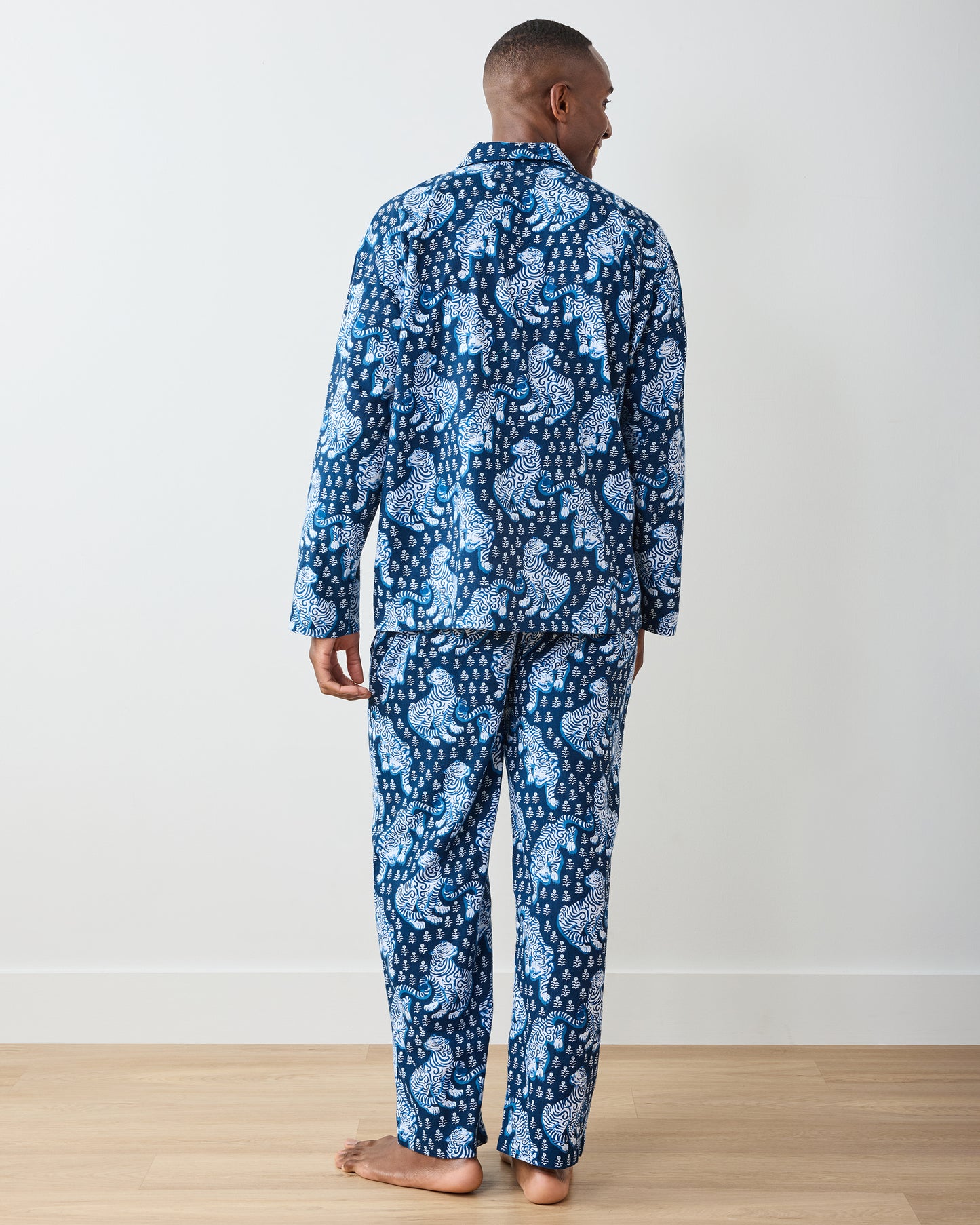 Tiger Queen - Men's Lightweight Flannel Long PJ Set - Indigo