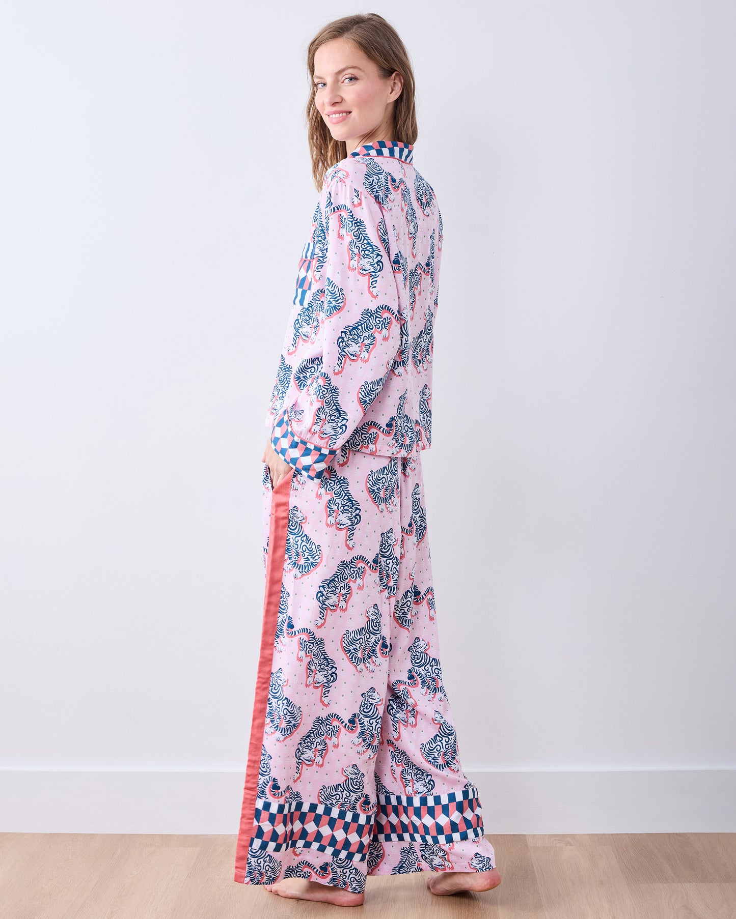 Tiger Queen - Eco Satin Rittenhouse Set - Blush & Bashful - Printfresh