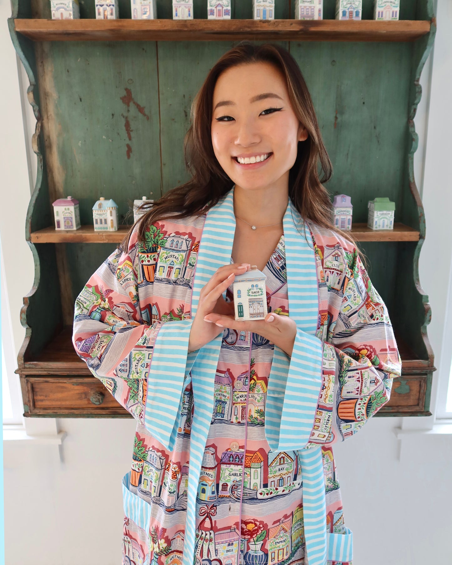 OLD Lenox Spice Village™ x PF - Lounge Robe - Kitchen Pink - Printfresh