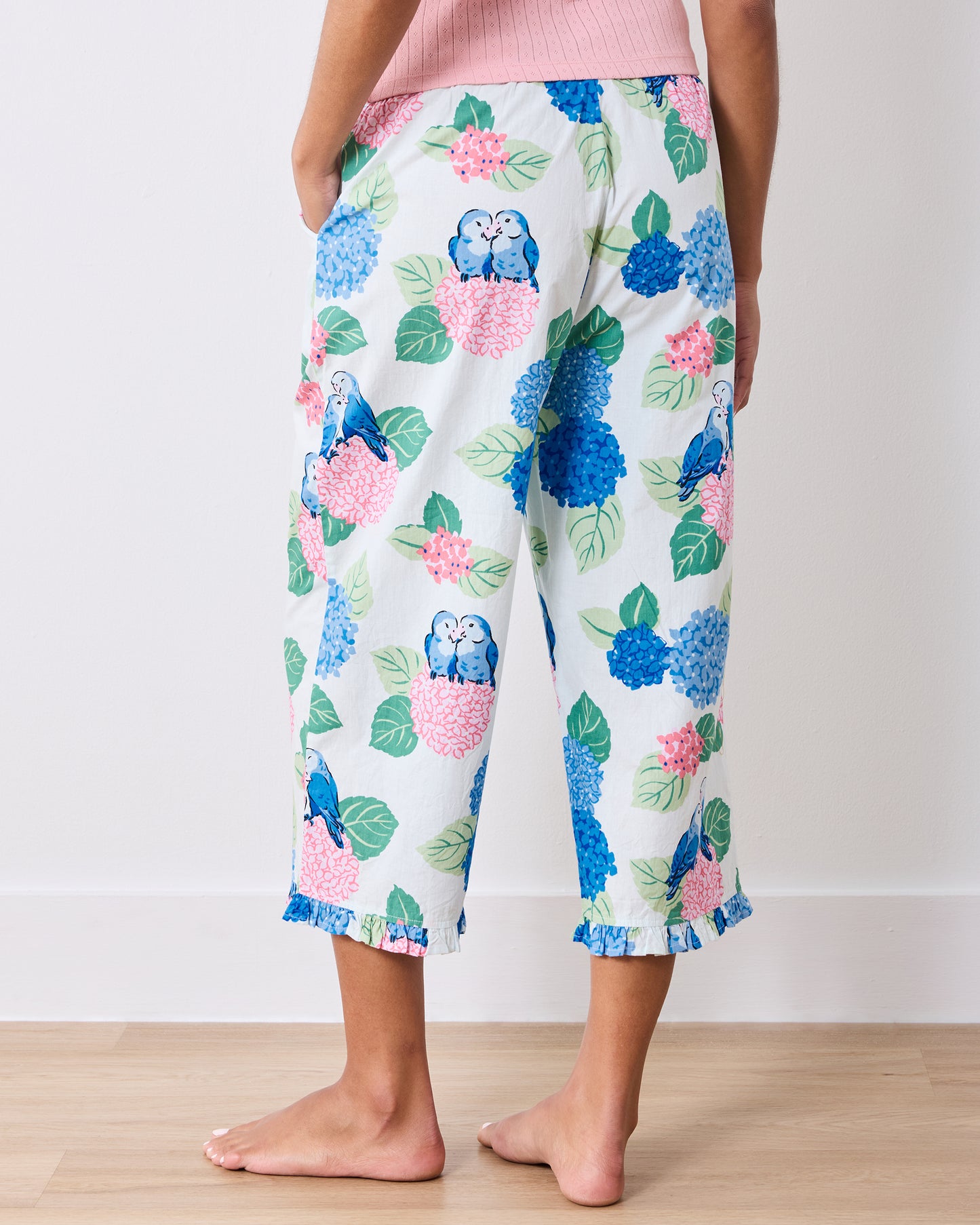 Hydrangea Honeymoon - Ruffle Cropped Pants - Cloud - Printfresh