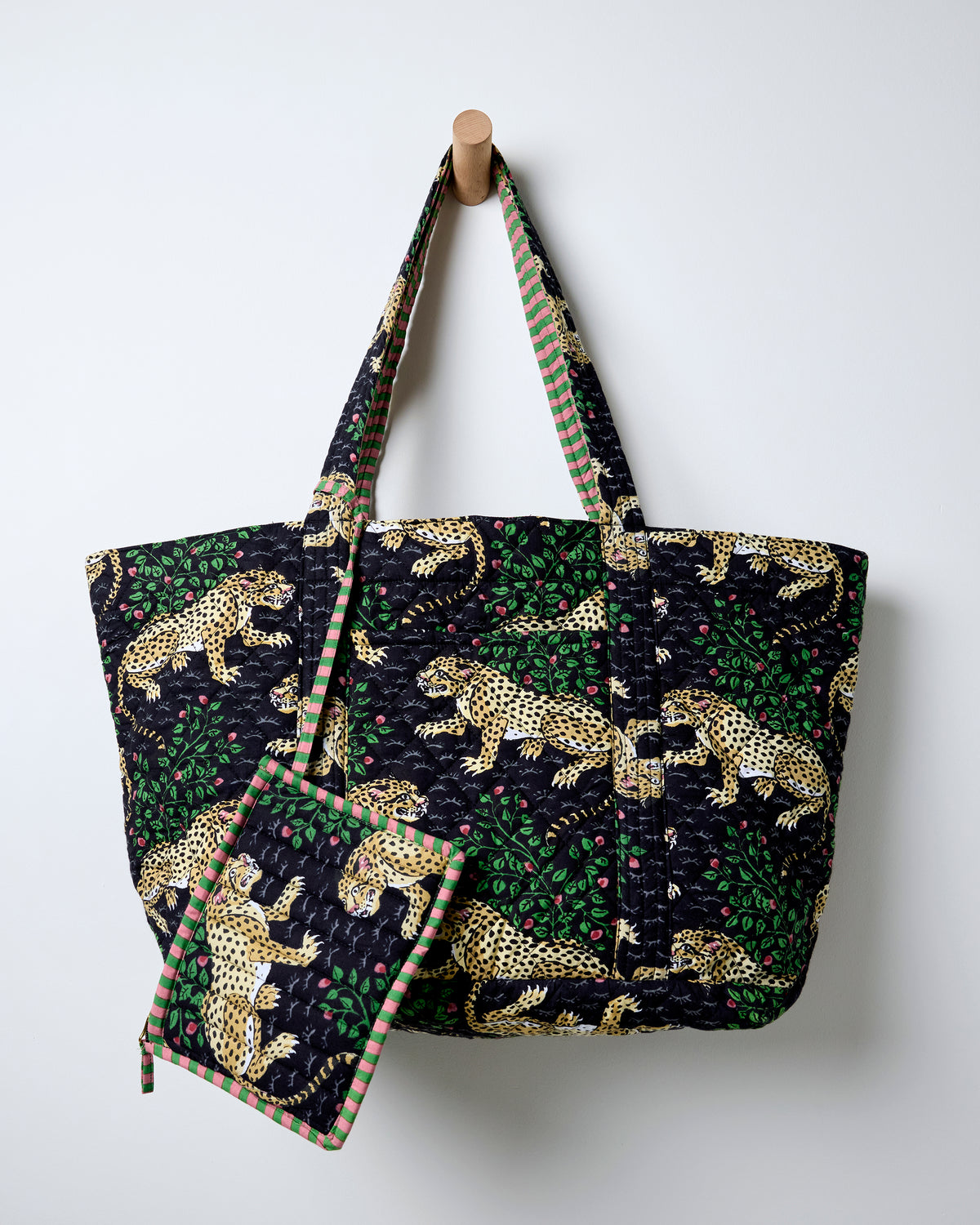 Bagheera - Weekend Bag with Pouch - Ink