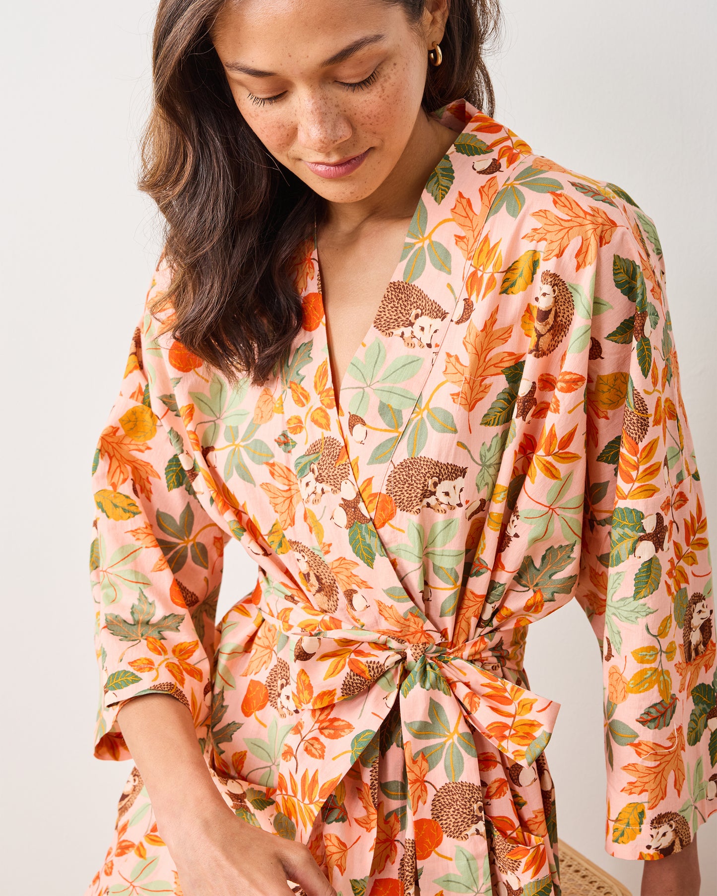 Hedgehog Forest - Robe - Peach Leaf - Printfresh