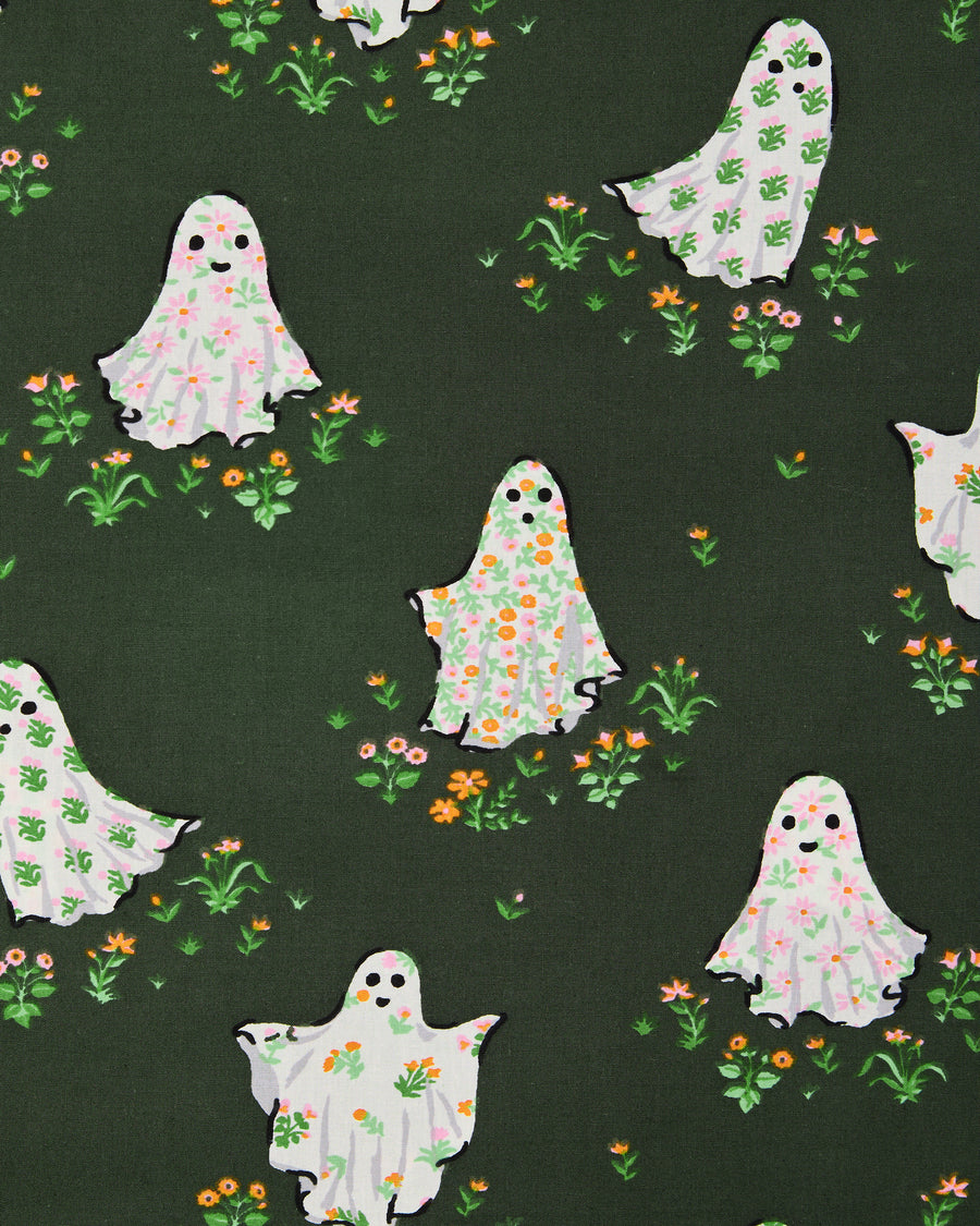 Gardening Ghosts - Go to Tote - Overgrown Moss