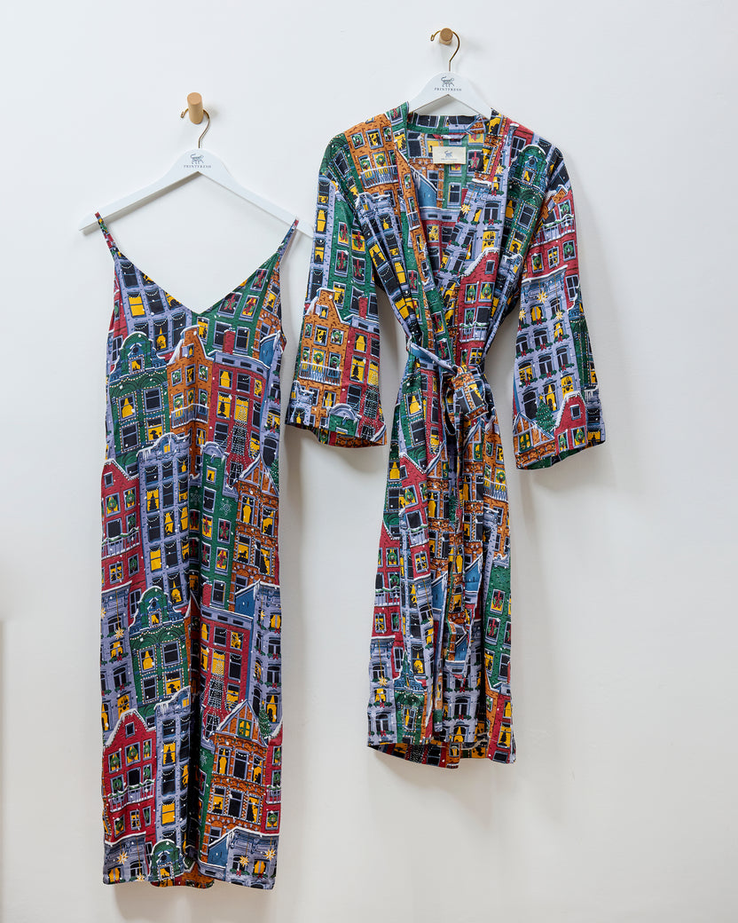Manhattan Christmas - Eco Satin Chic to Sleep Nightie & Robe Bundle - Cozy Brownstone - Printfresh