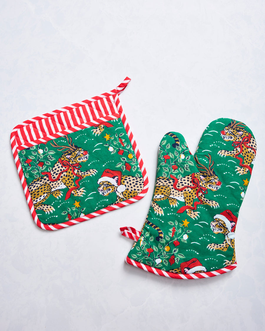 Very Merry Bagheera - Oven Mitt - Mistletoe - Printfresh