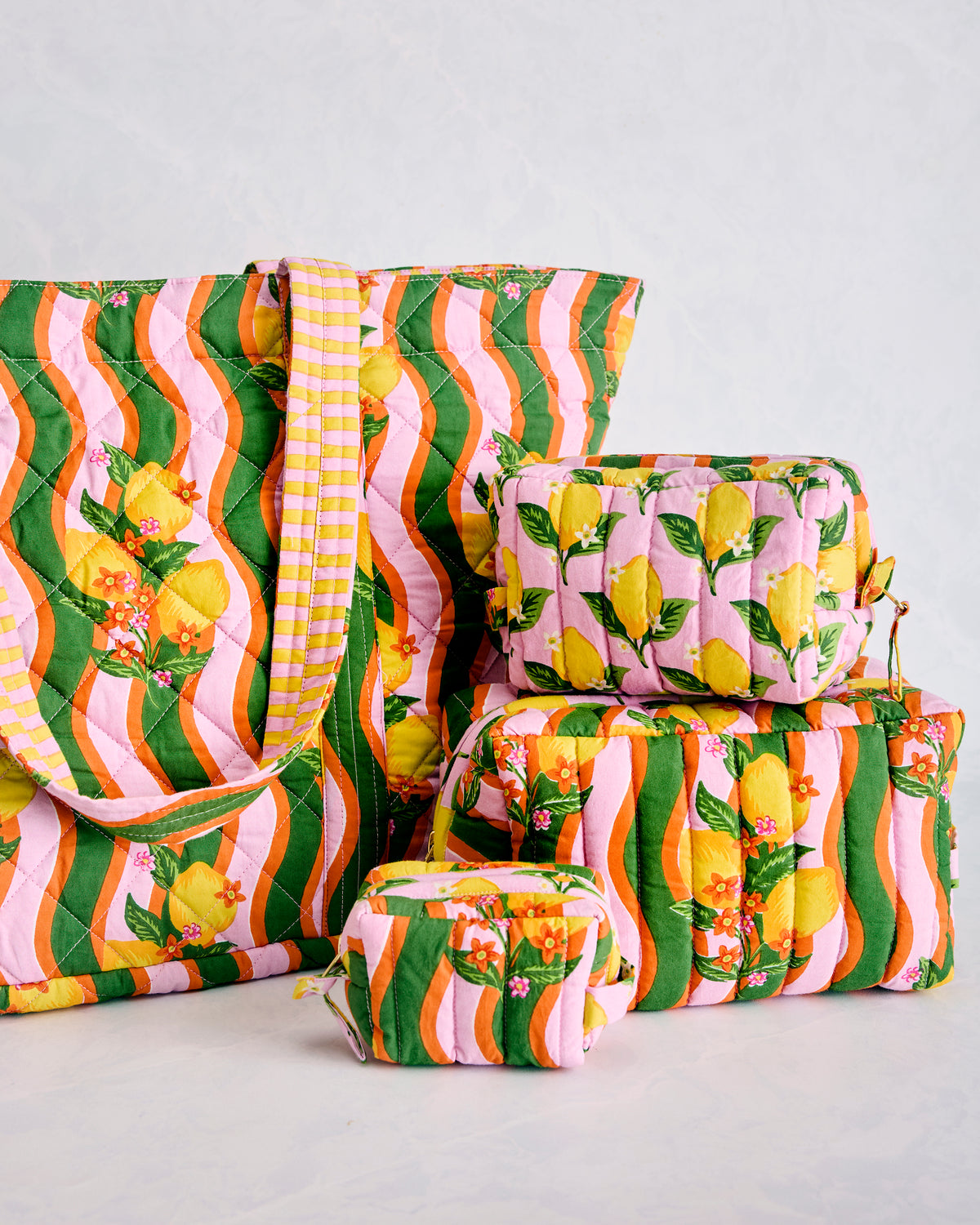 Lemon Twist - Weekender Bag & Three’s Best Pouch Bundle - Limoncello - Printfresh