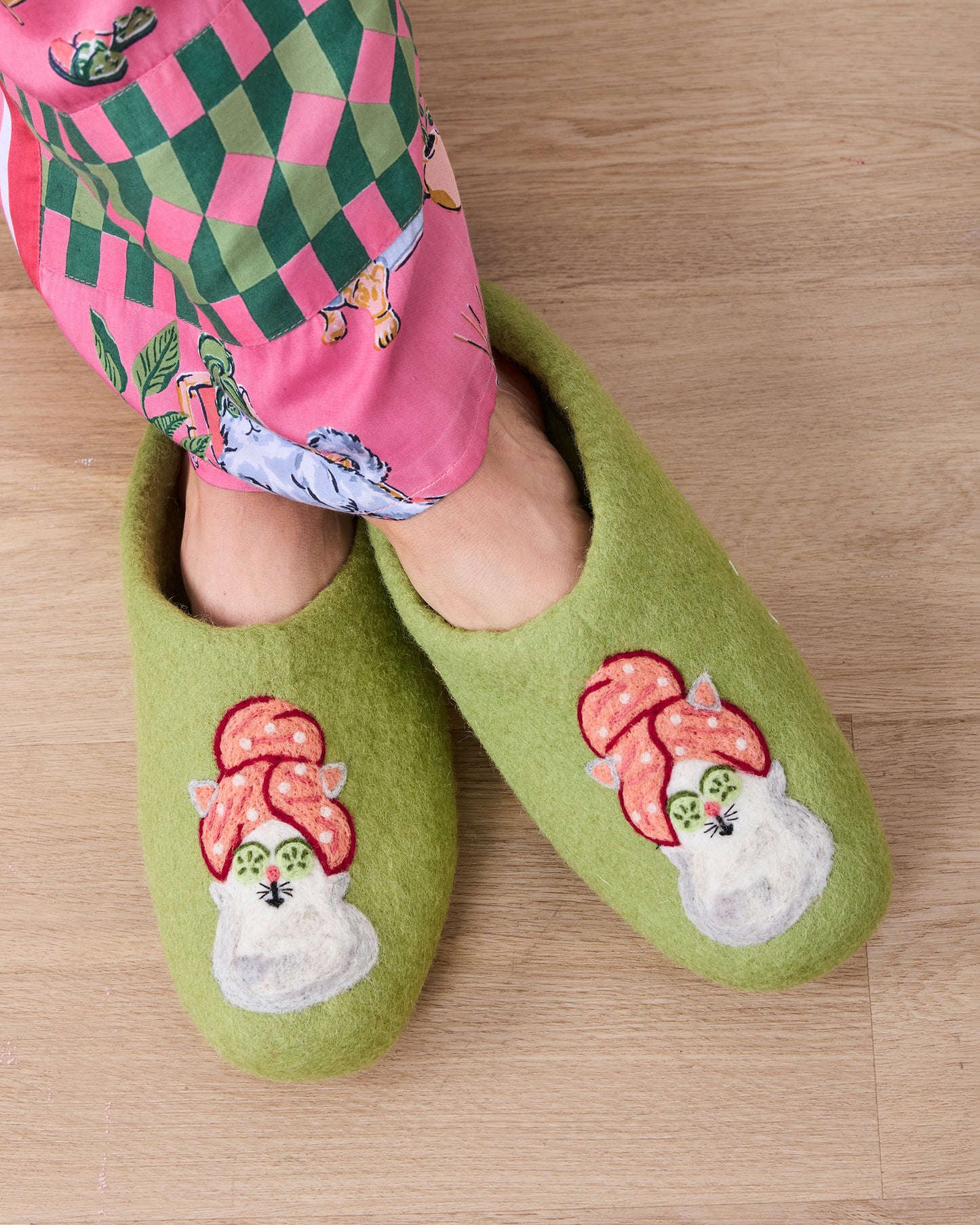 French Knot X PF - Spa Day Slipper - Cucumber Water - Printfresh