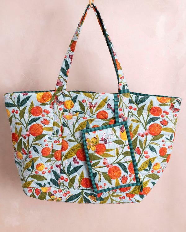 Butterfly Grove - Weekend Bag With Pouch - Soft Blue - Printfresh