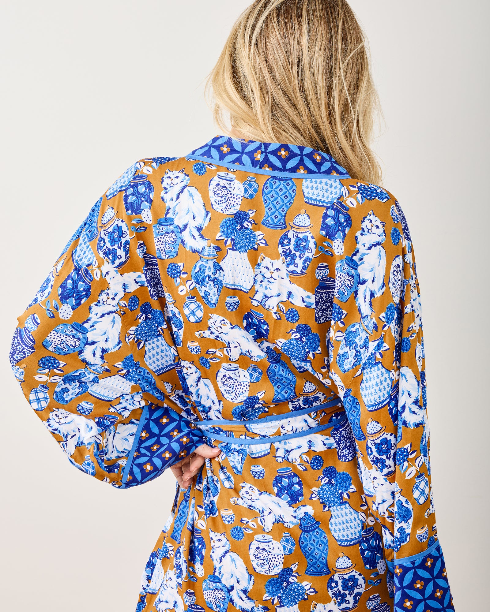 Fancy Cat - Eco Satin Robe - Tobacco - Printfresh