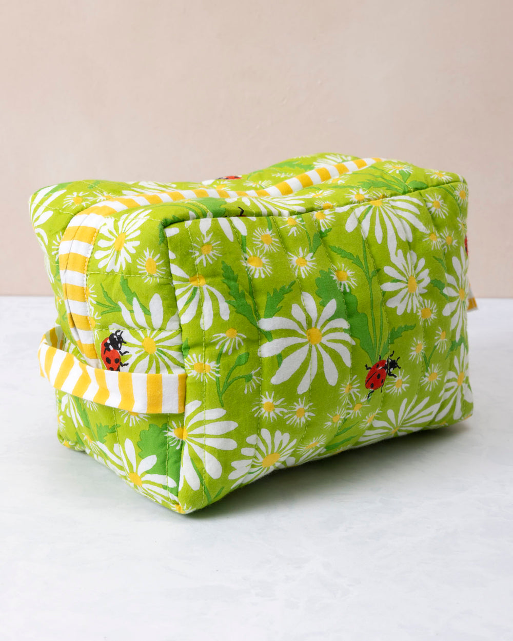 Lucky Daisy - Quilted Pouch - Lime Twist - Printfresh