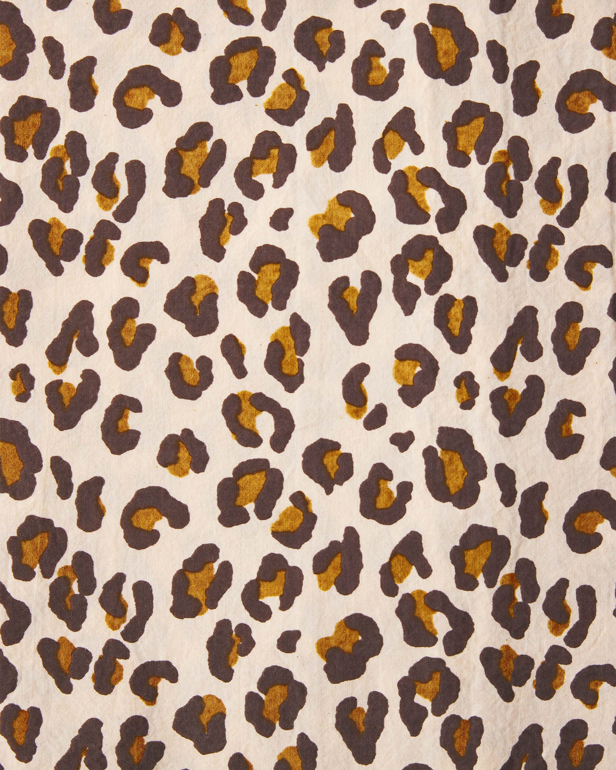 Lounging Leopard - Robe - Latte - Printfresh