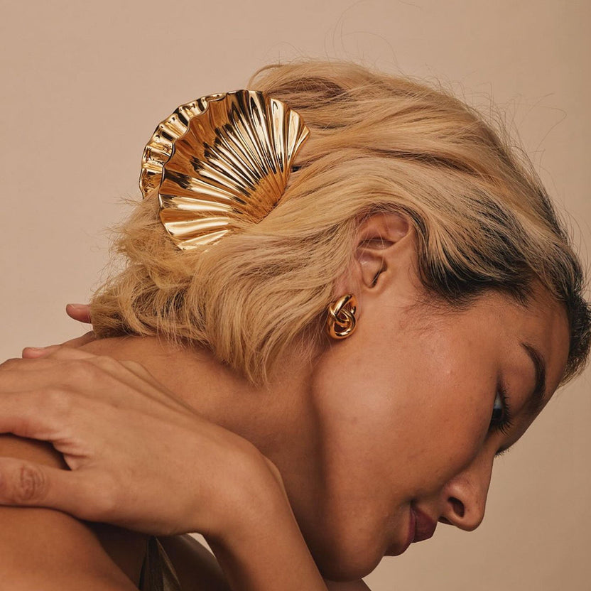Gold - Gold Shell Hair Claw Clip - LadyJuneAccessories - Printfresh