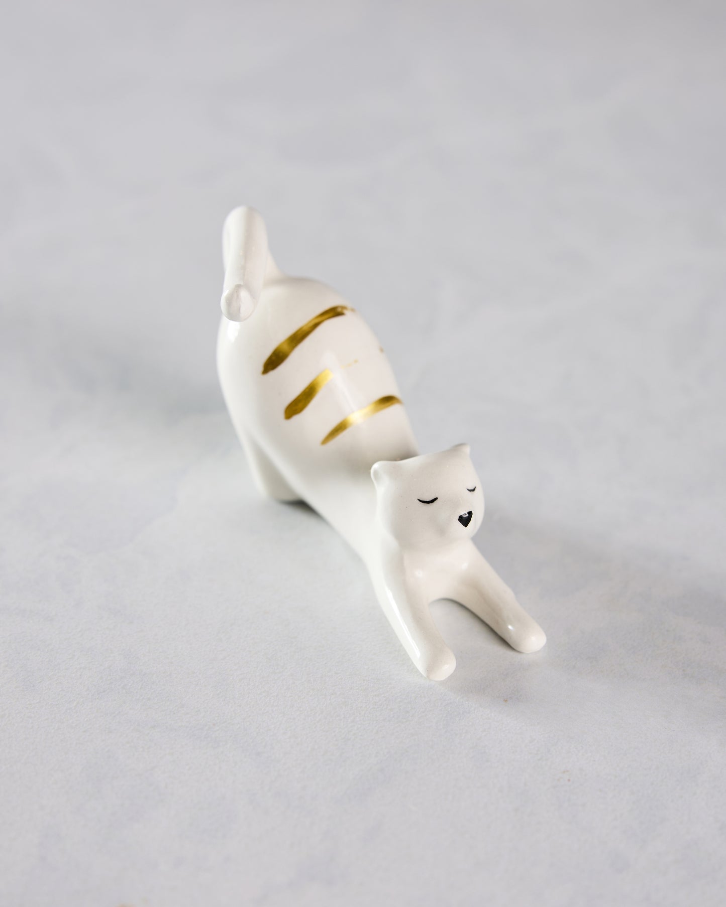 White Combo - Ceramic Stretching Cat Ring Holder - Lisa Angel - Printfresh