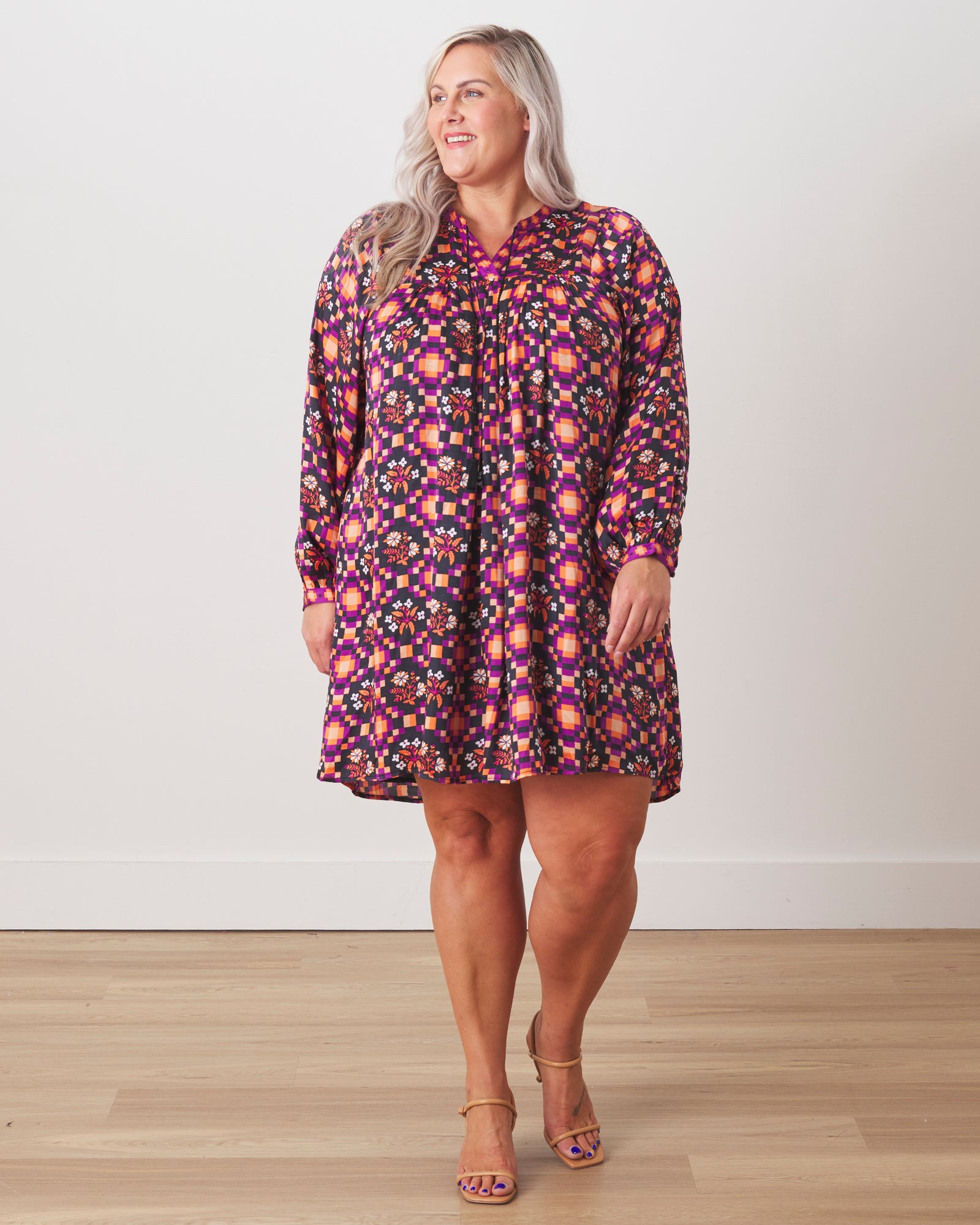 Tomorrow's Tapestry - On The Scene Tunic - Violet Breeze - Printfresh