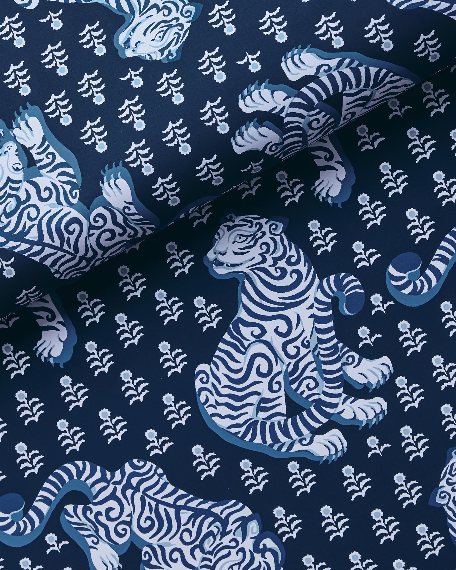 Tiger Queen - Peel & Stick Wallpaper - Navy - Printfresh