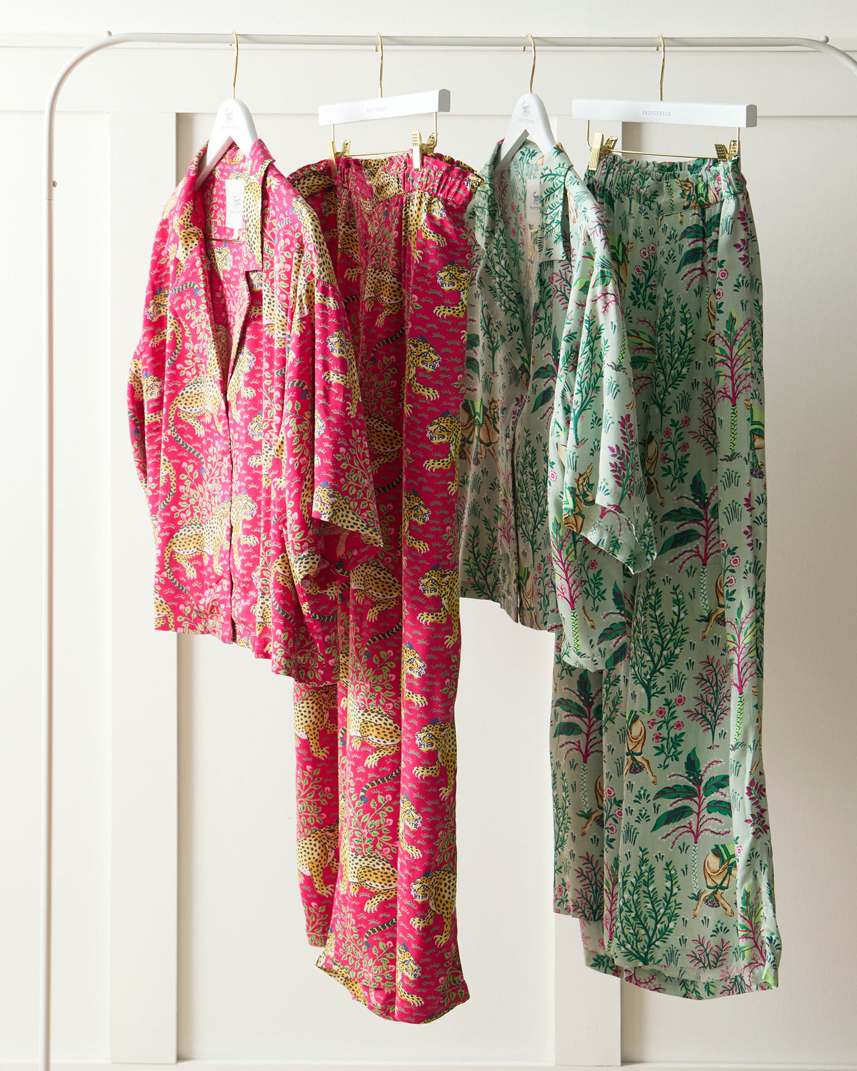 Camel's Courtyard & Bagheera - Eco Satin Wildest Dreams Set Bundle - Avocado/Hot Pink - Printfresh