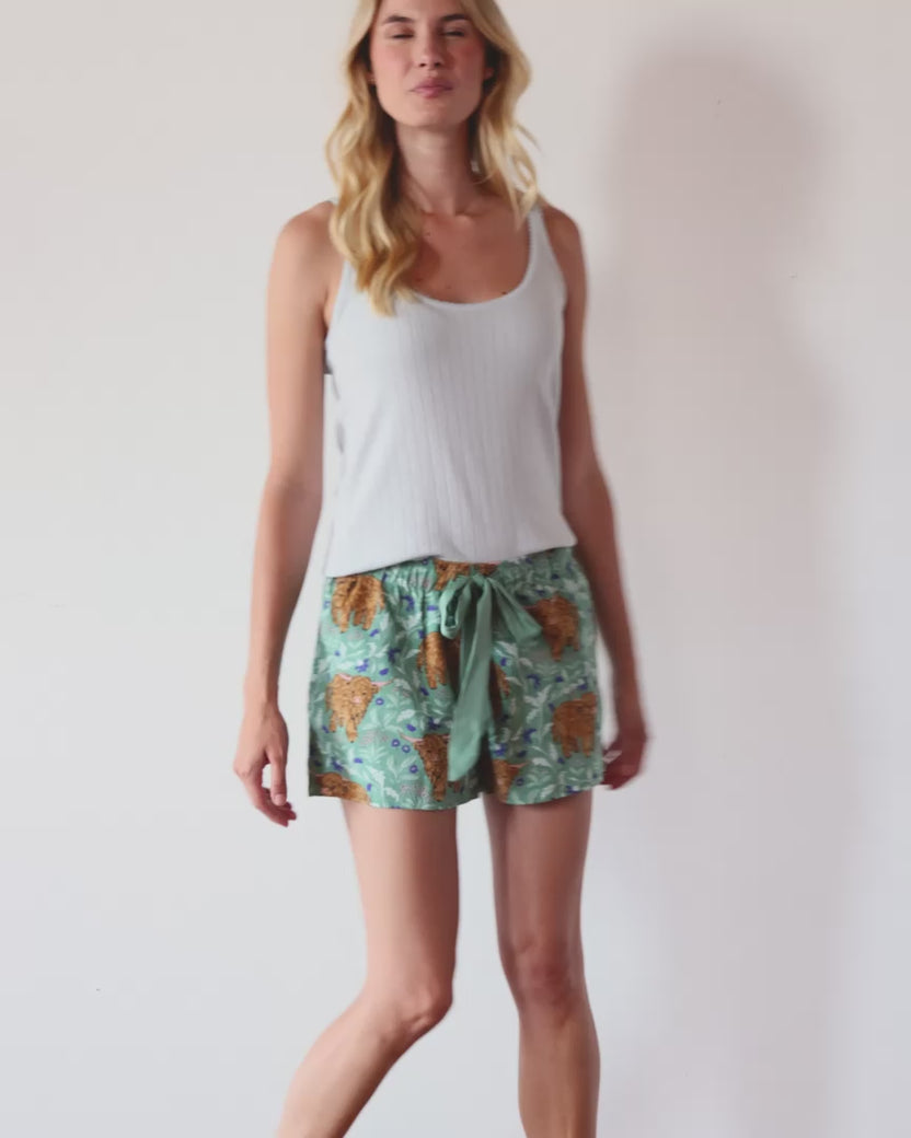 Highland Cows - Lightweight Flannel Astrid Short - Soft Thistle