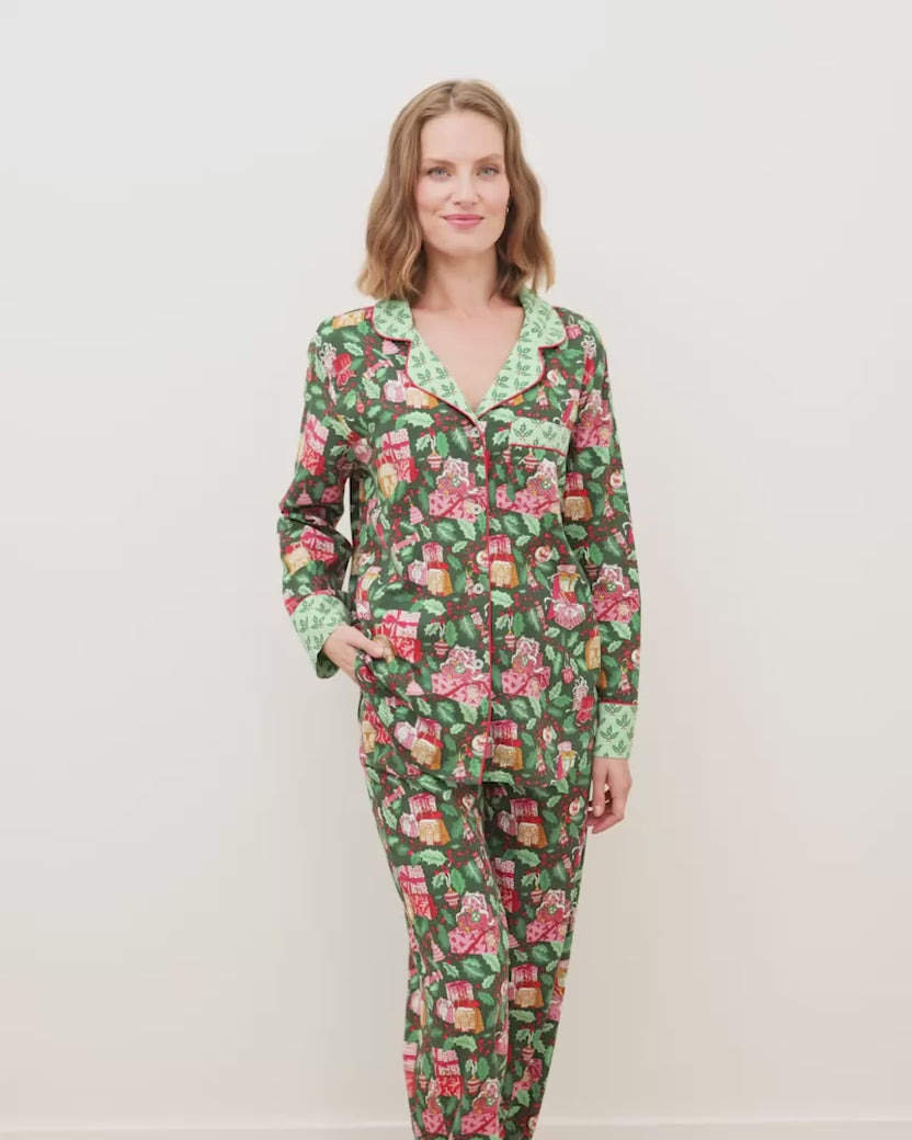 Holly Gifts - Lightweight Flannel Long PJ Set - Garland