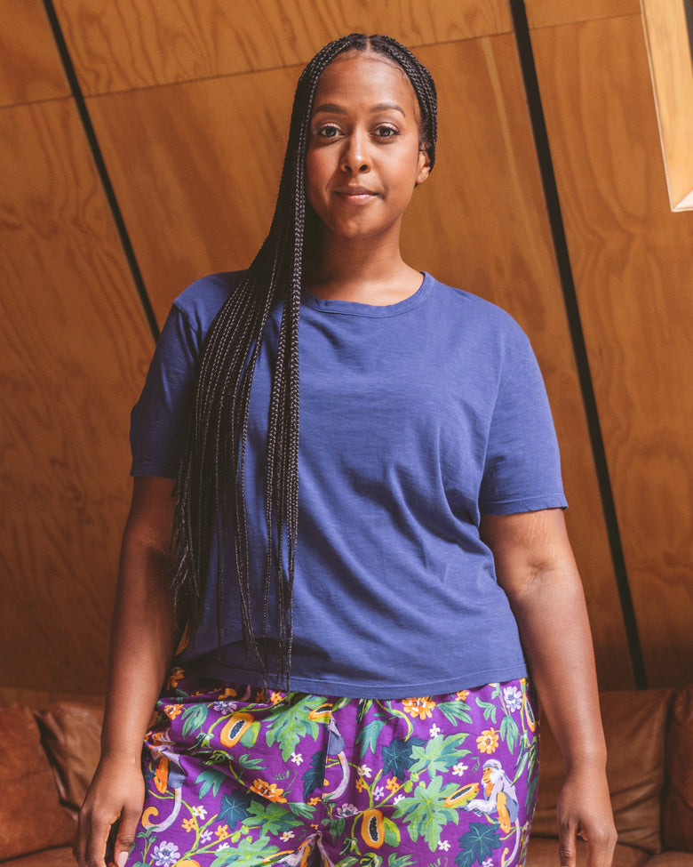 Ronnie is 5'10" and wears size 2X in Saturday Tee - Knit T Shirt - Indigo